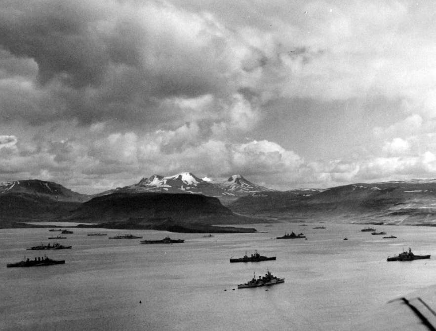 British and American warships of the PQ-17 covering force at anchor in Hvalfjordur in 1942. British and American warships of the PQ-17 covering force at anchor in Hvalfjordur in 1942.