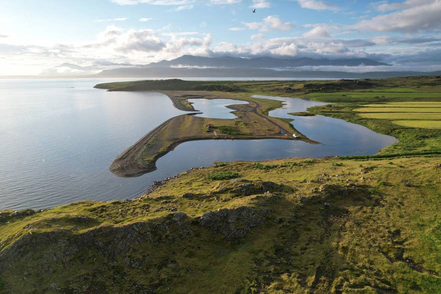Budasandur in Hvalfjordur, the site usually identified as the medieval harbor of Mariuhofn. Budasandur in Hvalfjordur, the site usually identified as the medieval harbor of Mariuhofn.