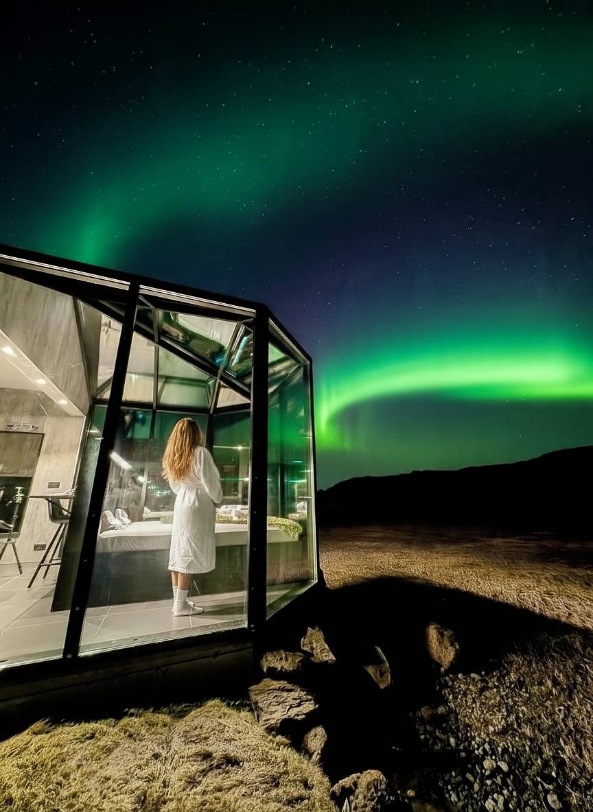 Aurora Glass Cabin II