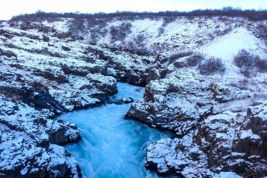 Silver Circle and Vidgelmir Lava Cave Tour in West Iceland from Reykjavik