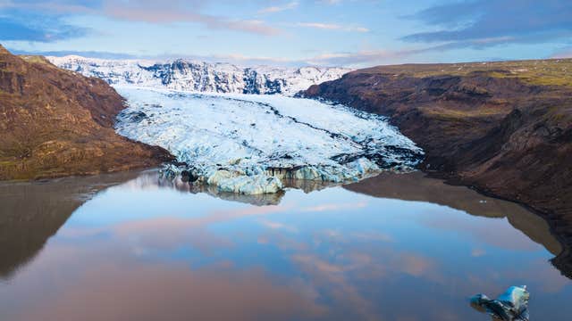 Family-Friendly Introductory Walk to Solheimajokull Glacier