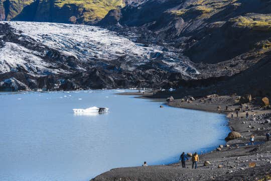 Family-Friendly Introductory Walk to Solheimajokull Glacier