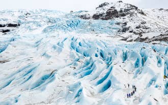 Into the Glacier durant 4 hrs : randonnée glaciaire, grotte de glace et transfert depuis Skaftafell