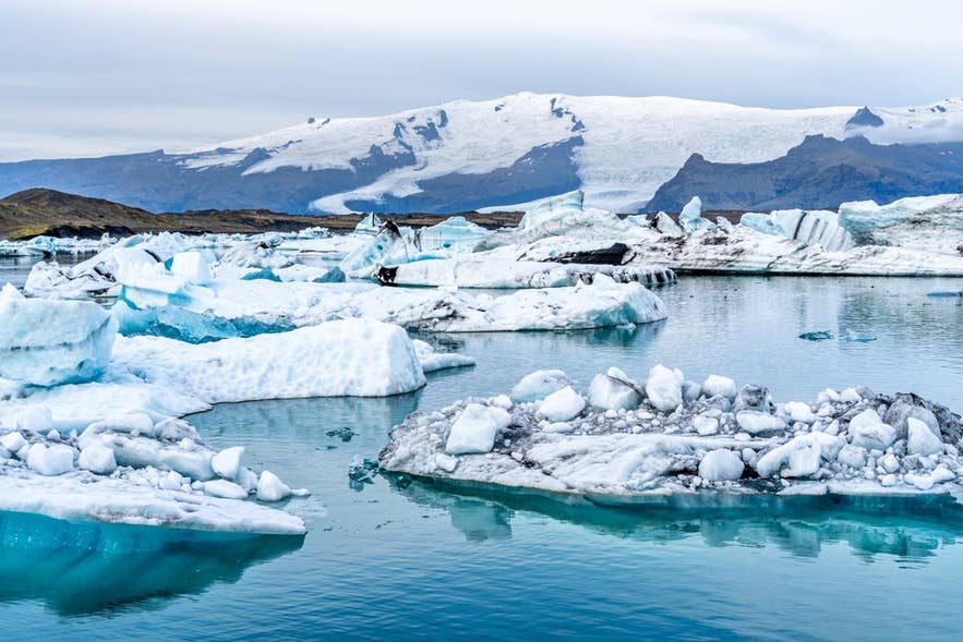 Jokulsarlon with floating icebergs on the glacier lake Jokulsarlon with floating icebergs on the glacier lake