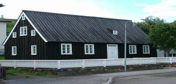 Laxdal House