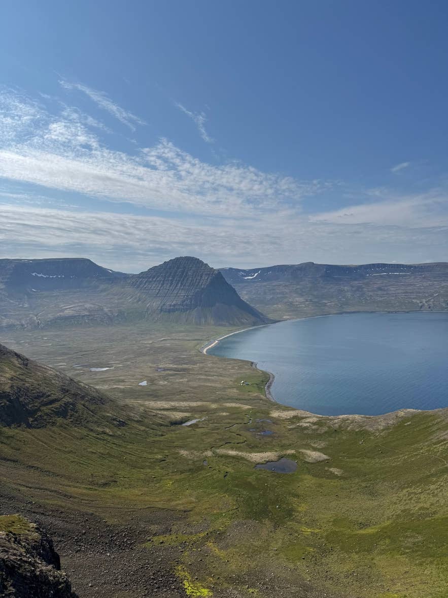 Hlöðuvík bay and Álfsfell mountain seen from the Skálakambur ridge, the first climb on the Hlöðuvík–Hornvík trail towards Atlaskarð pass Hlöðuvík bay and Álfsfell mountain seen from the Skálakambur ridge, the first climb on the Hlöðuvík–Hornvík trail towards Atlaskarð pass