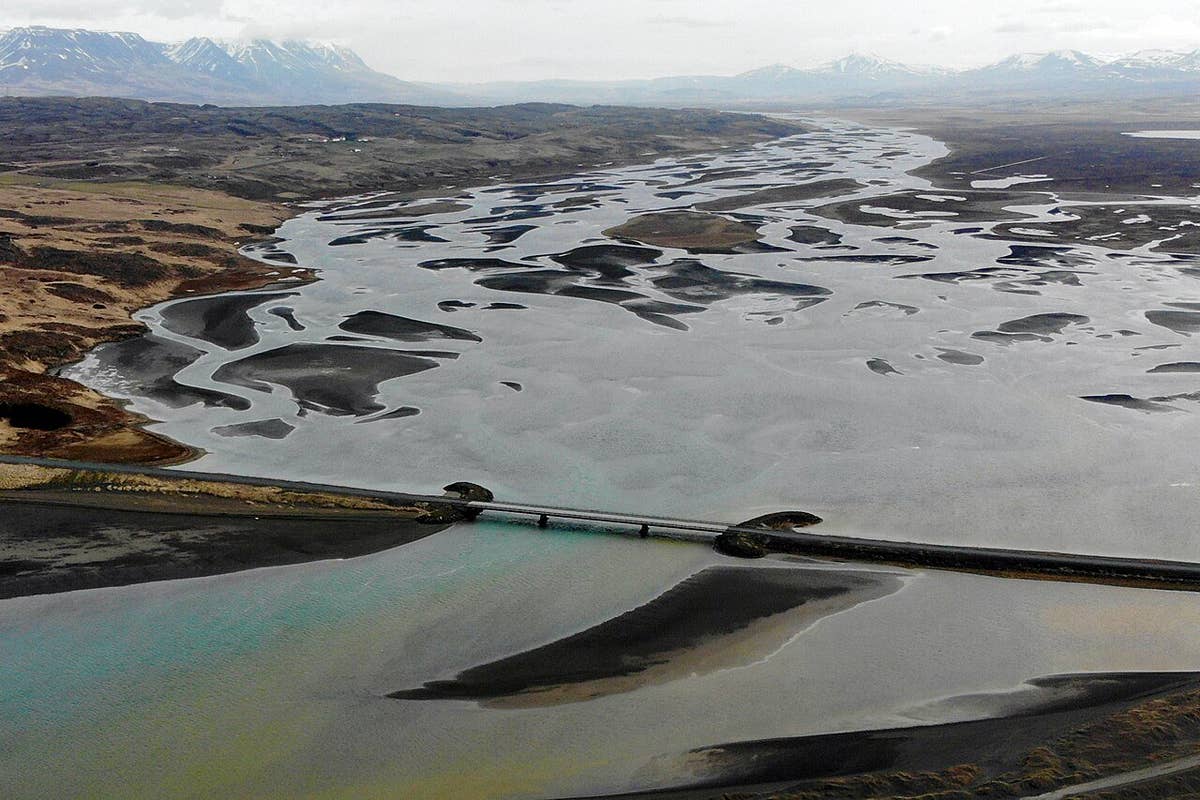 Heradsvotn River Travel Guide | Guide to Iceland