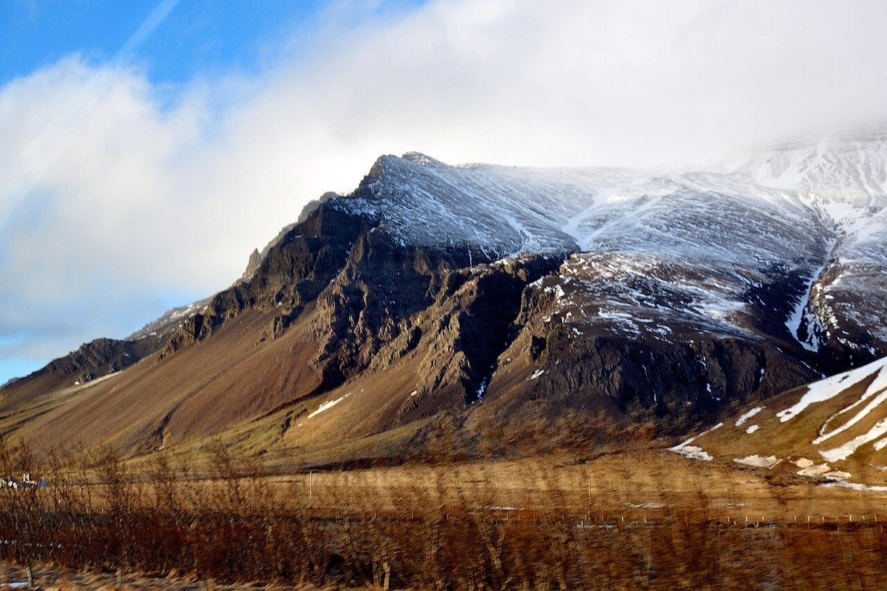 Kerhólakambur Ridge on Mount Esja