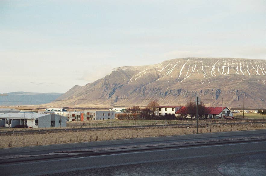 Mount Esja from the south with the flat-topped Kerhólakambur ridge above the Ring Road in spring