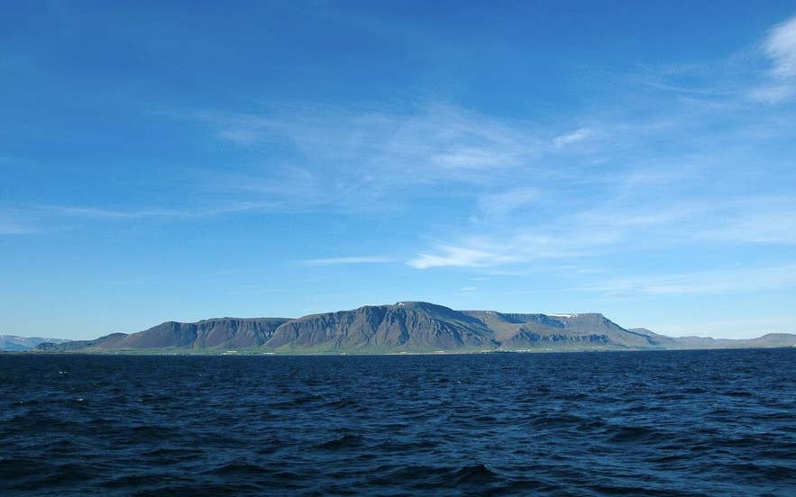 The Esja range across Faxaflói bay with the Kerhólakambur ridge as its high central block
