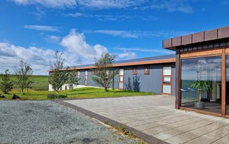 An image of the West Ranga Lodge's exterior.