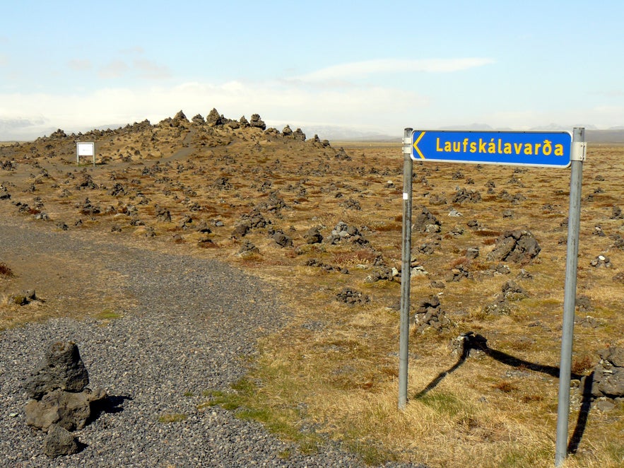 Laufskalavarda, an area of stone cairns in South Iceland.