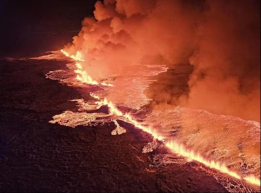 La fisura original por los cráteres Sundhnukagigar era increíblemente larga.