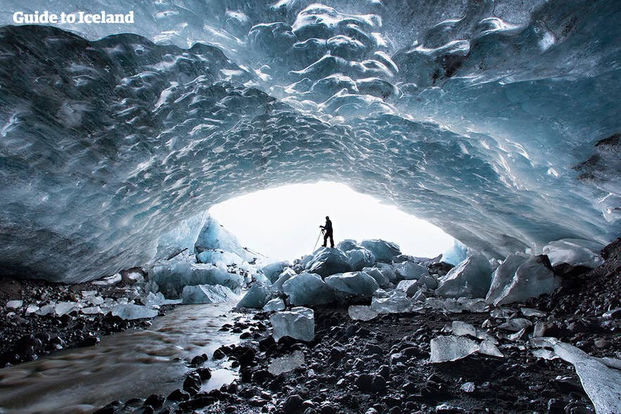 Ice cave in Vatnajökull glacier