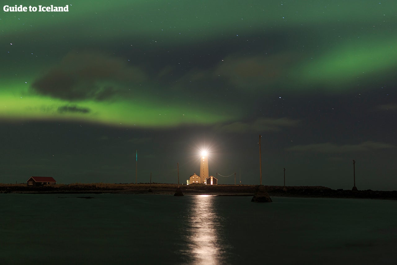 Polarlichter Island bei Reykjavik