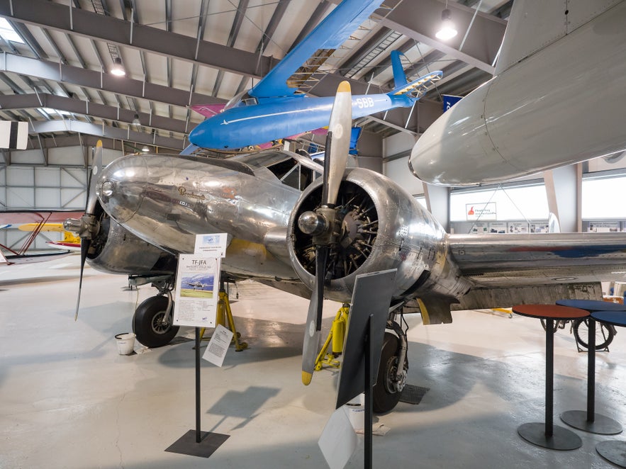 See the history of Icelandic aviation up close in Akureyri