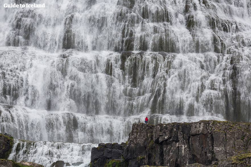 Dynjandi-Wasserfall in den Westfjorden Islands