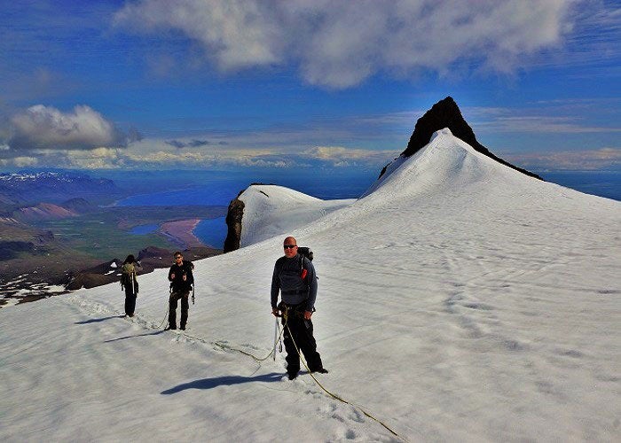 La mini expedición al glaciar de Snæfellsjökull 