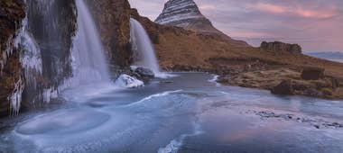 Kirkjufellsfoss Waterfall
