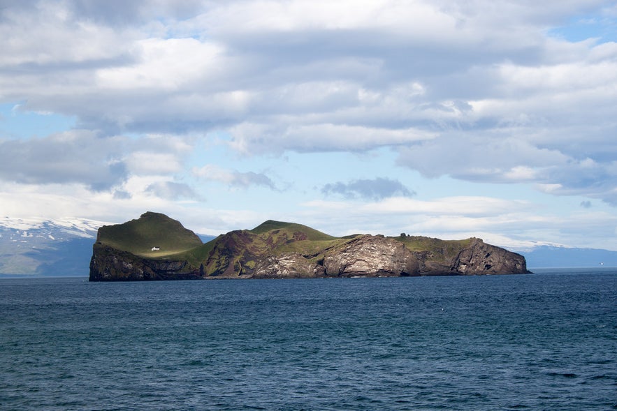 The Ellidaey island is one of many beautiful islands in the Vestmannaeyjar archipelago The Ellidaey island is one of many beautiful islands in the Vestmannaeyjar archipelago