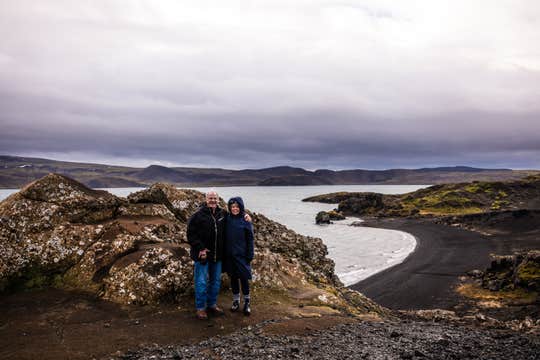 Private Reykjanes Peninsula Tour from Reykjavik with Photo Package