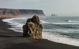 Private 10-Hour Sightseeing Tour of the South Coast with Transfer from Reykjavik