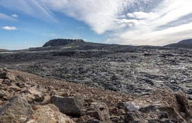 Volcano Hike & Reykjanes Peninsula Sightseeing Tour from Reykjavik