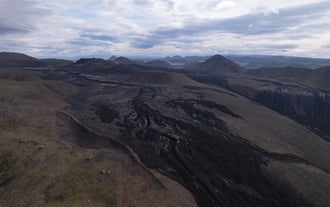 Il campo di lava di recente formazione vicino al vulcano Fagradalsfjall in Islanda