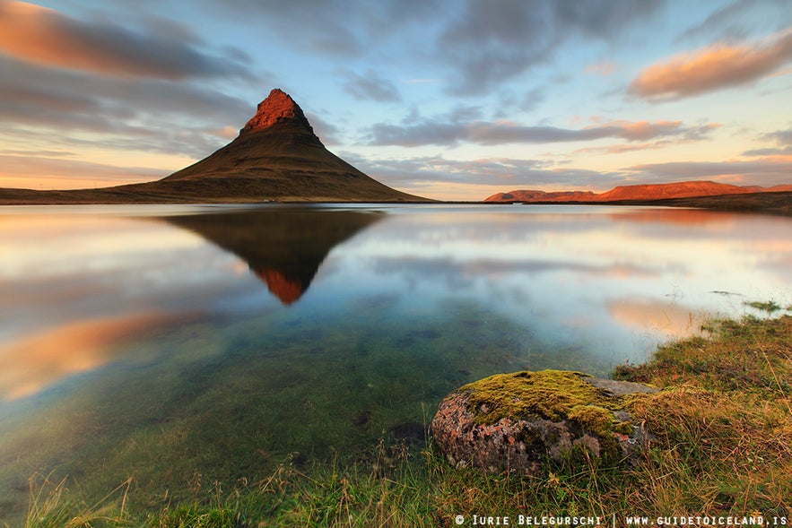 Kirkjufell sous le soleil de minuit