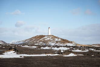 Private 7-Hour Tour of the Reykjanes Peninsula with Volcano Hike & Sky Lagoon Spa