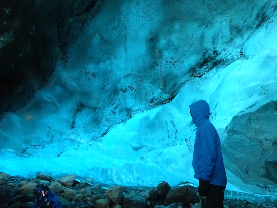 はじめての氷の洞窟への旅