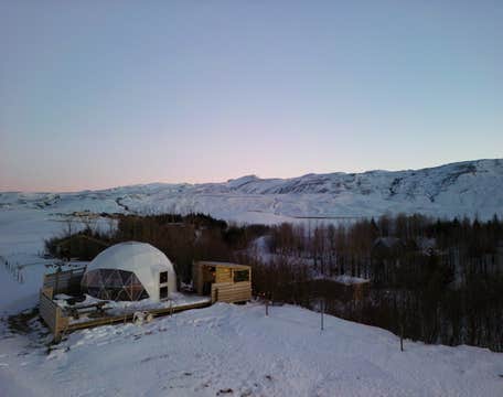 Eyja Mork Glamping Dome