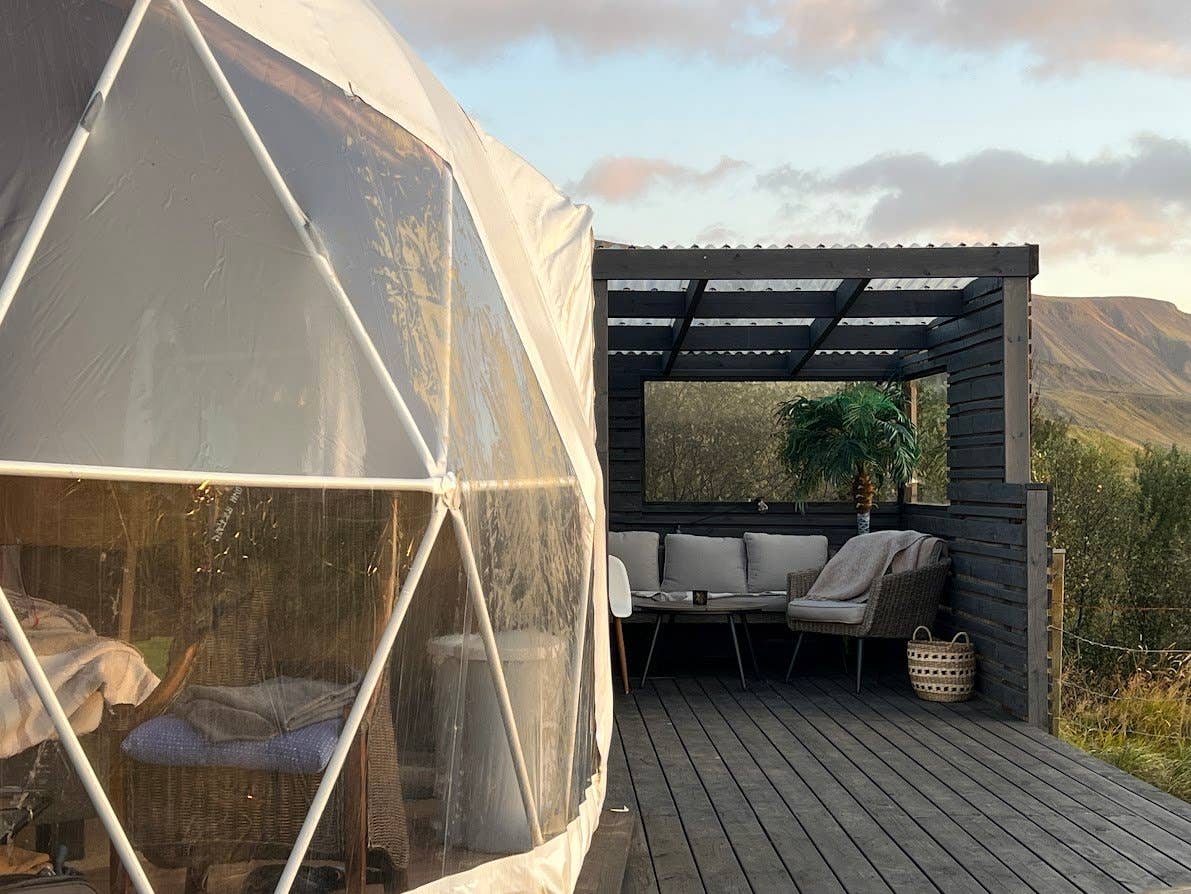 Eyja Mork Glamping Dome