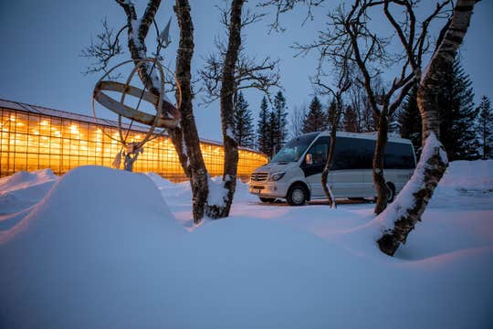 Minibus Golden Circle Tour with Fridheimar Tomato Farm & Kerid Crater from Reykjavik