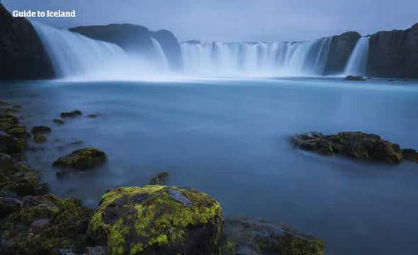 Private 10-Hour Diamond Circle Minibus Tour from Akureyri with Customizable Agenda