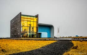 Entrada al Museo Viking World en la Península de Reykjanes