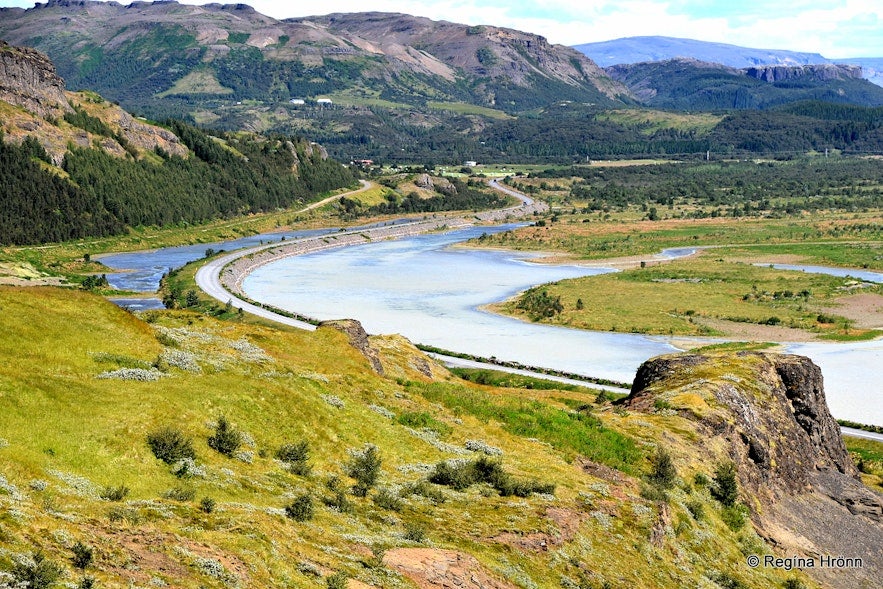 コモンウェルス・ファームを囲む渓谷はとても美しいです