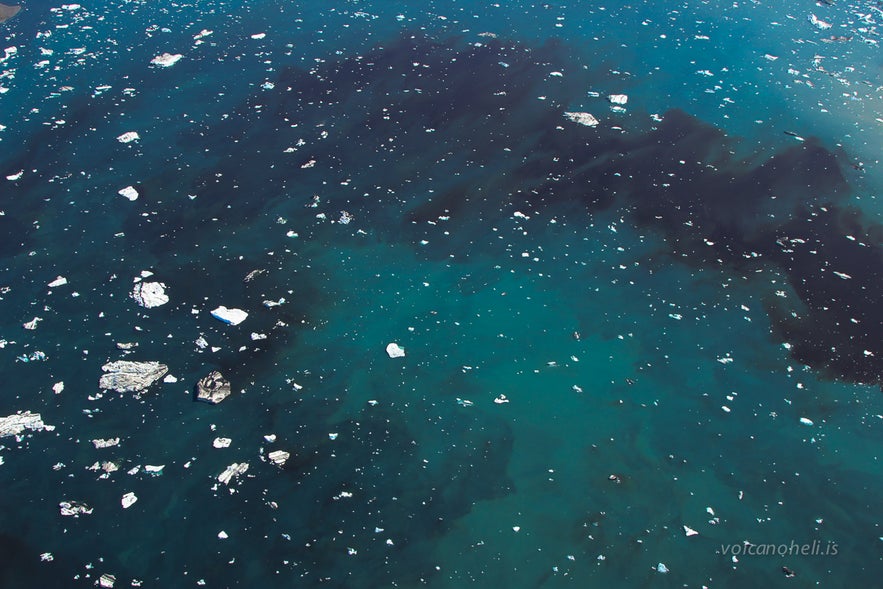 冰岛杰古沙龙湖(冰湖)直升机观光团