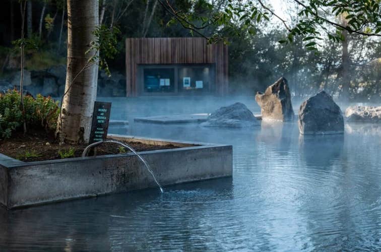 The Forest Lagoon's geothermal waters can relax the mind and rejuvenate the body.