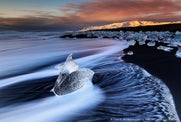 Iceland Has Got a sparkling Ice Diamond Beach on Breiðamerkursandur