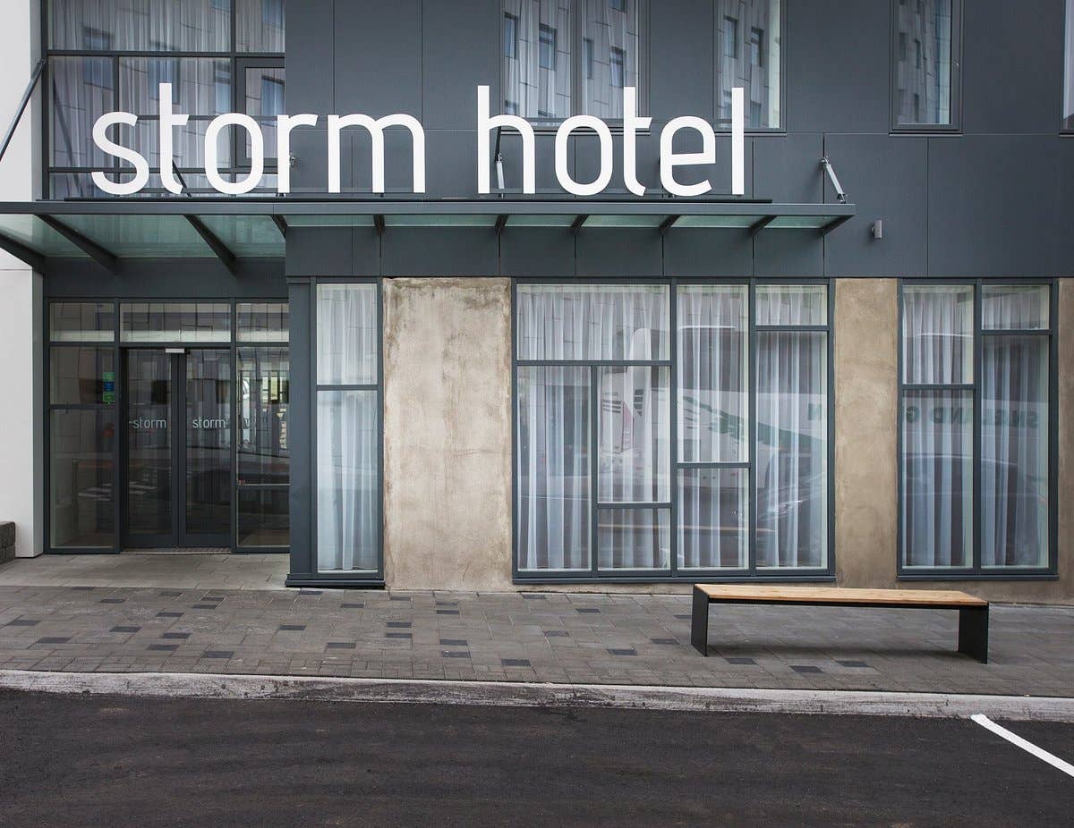 Storm Hotel