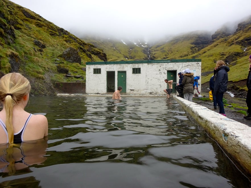 アイスランド最古の温泉