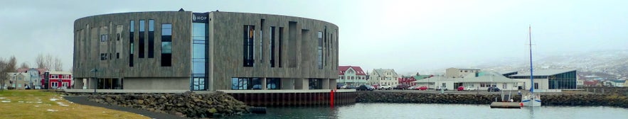 冰岛北部之都阿克雷里的文化中心Hof