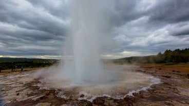 Witness the earth's powers first hand by watching Strokkur the geyser erupt with power every few minutes.