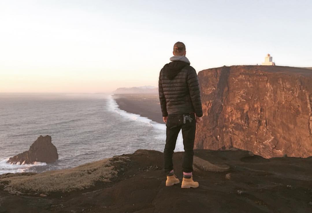 A night's stay in the lighthouse of Dyrhólaey