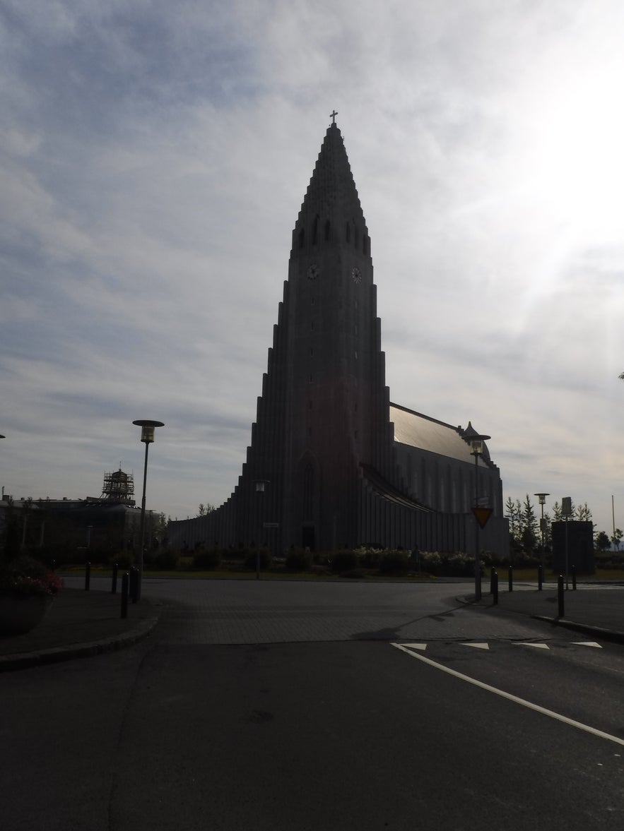 5 Lugares que no puedes dejar de visitar si vas a Reykjavik 