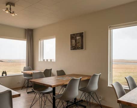 Farmhouse Lodge