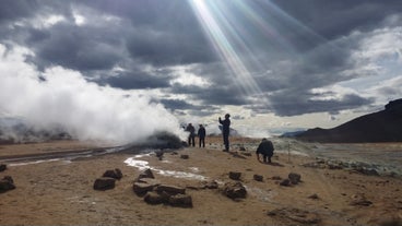 Het geothermische gebied Namaskard bij het Mývatn meer.