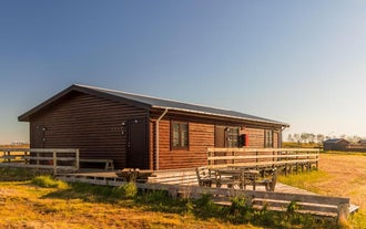 米尔豪斯河滨 | Millhouse River Front