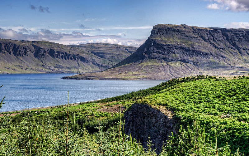 Hvalfjordur (le fjord des Baleines) dans l’ouest de l’Islande